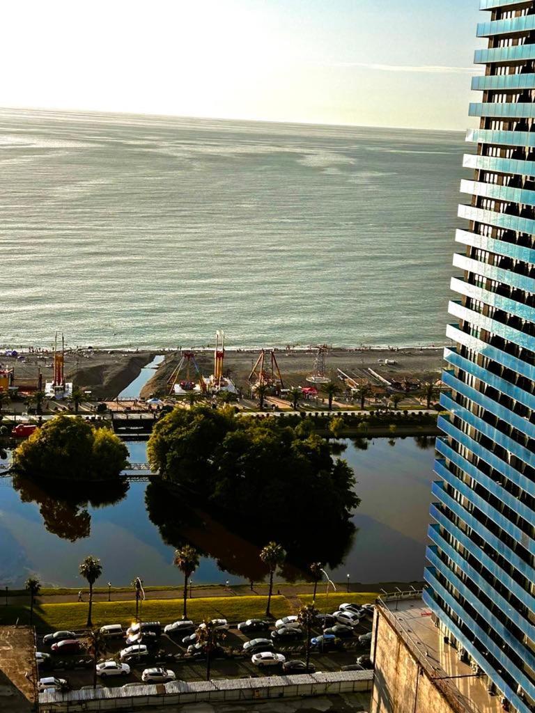 Apartment Twin Towers David Batumi Zewnętrze zdjęcie
